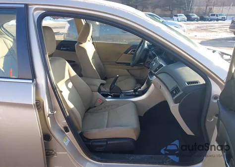 2015 Honda Accord Lx z USA, uszkodzony, nr VIN 1HGCR2F30FA043869